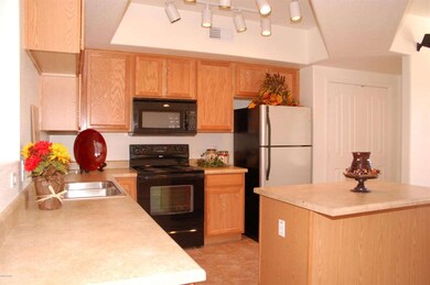 T-Kitchen2