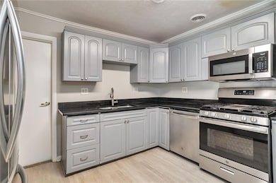 484 Evergreen Dr, Forest Park, GA 30297 - photo 7