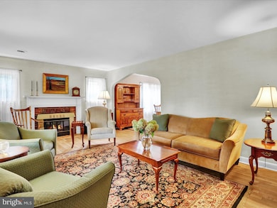 115 Mayer St, Reading, PA 19606 - photo 5