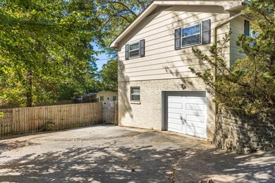 1326 Koblan Dr, Hixson, TN 37343