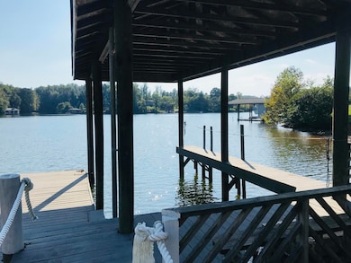 Dock