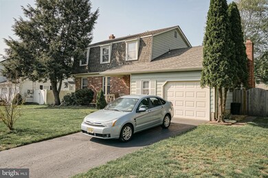 729 Southwick Cir, Somerdale, NJ 08083 - photo 2