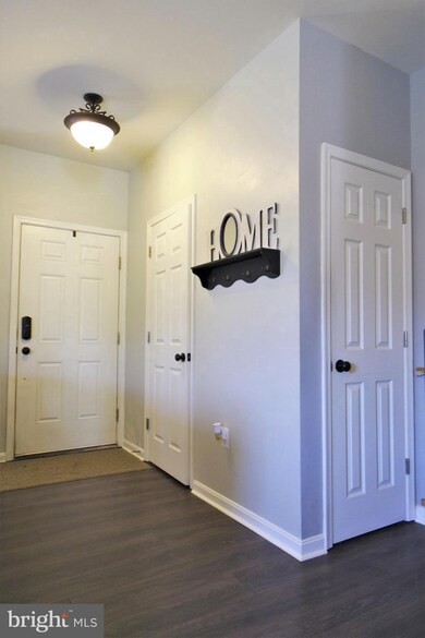 195 Oxbow Dr, Strasburg, VA 22657 - photo 7