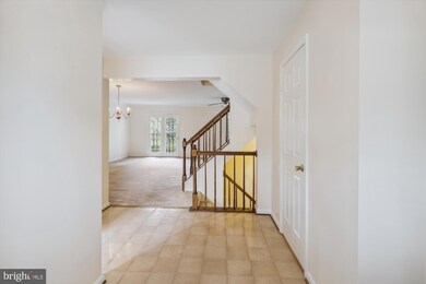 17745 Chipping Ct, Olney, MD 20832 - photo 4