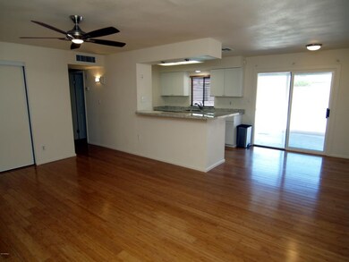 5 - GREAT ROOM