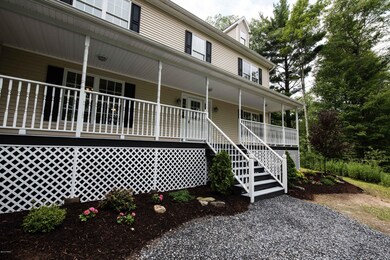 102 Meadow Ridge Acres Rd, Dingmans Ferry, PA 18328 - photo 3