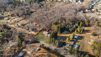 1321 Maxim Southard Rd, Howell, NJ 07731 - photo 7