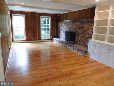 12712 Steeple Chase Way, Potomac, MD 20854 - photo 5