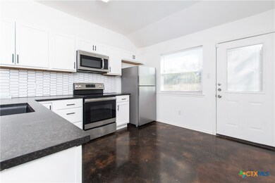 223 N Mary Jo Dr unit A, Harker Heights, TX 76548 - photo 6