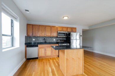 7616 N Marshfield Ave unit 201, Chicago, IL 60626 - photo 5