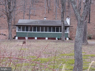 325 Compton's Ln, Great Cacapon, WV 25422 - photo 3