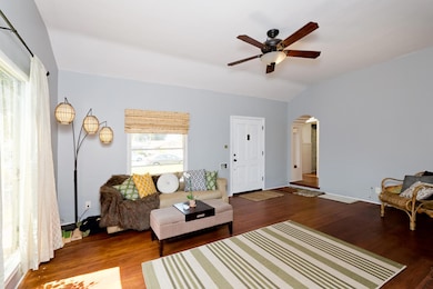 130 Seaward Avenue Ventura CA-large-005-