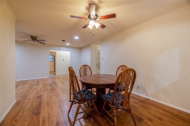 608 Post Oak Dr, Hurst, TX 76053 - photo 6