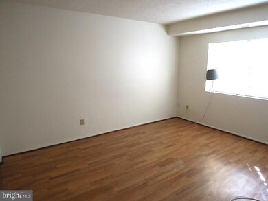 11912 Tarragon Rd unit B, Reisterstown, MD 21136 - photo 7