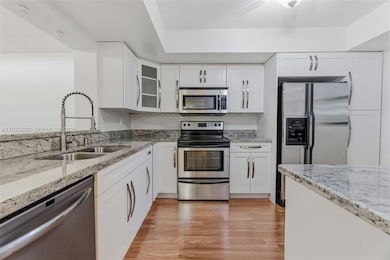 16051 Blatt Blvd unit 111, Weston, FL 33326 - photo 2