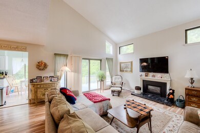 6 Meadowbrook Ln, Palmer, MA 01069 - photo 2