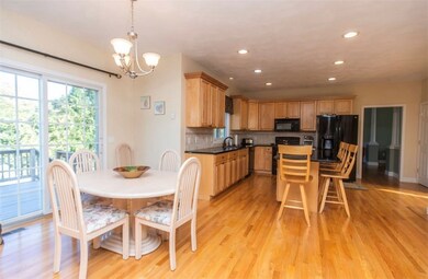 16 Cassandra Ct, Cranston, RI 02921 - photo 5