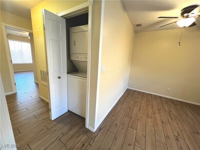 7300 Pirates Cove Rd unit 1038, Las Vegas, NV 89145 - photo 5