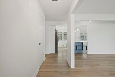 4219 E 104th St, Kansas City, MO 64137 - photo 3