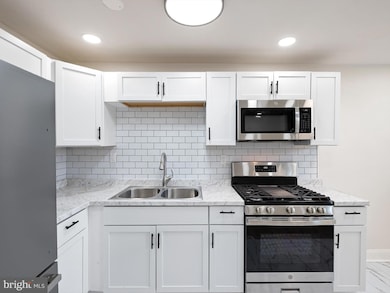 821 E 27th St, Wilmington, DE 19802 - photo 7