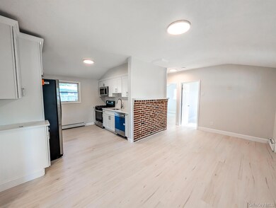 29 Boulevard Ave, Central Islip, NY 11722 - photo 4