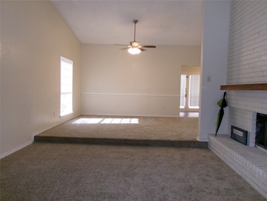 3705 Greenhill Ln, Grand Prairie, TX 75052 - photo 3