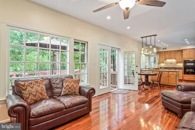 20620 Belwood Ct, Sterling, VA 20165 - photo 7