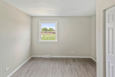 3415 Laurel Ln, Hazel Crest, IL 60429 - photo 7