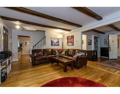 8 Elm Ave, Burlington, MA 01803 - photo 6