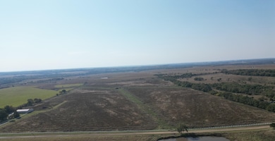 12771 182nd Rd, Winfield, KS 67156 - photo 2