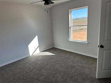 637 Elm Tree Ct, Poolville, TX 76487 - photo 2