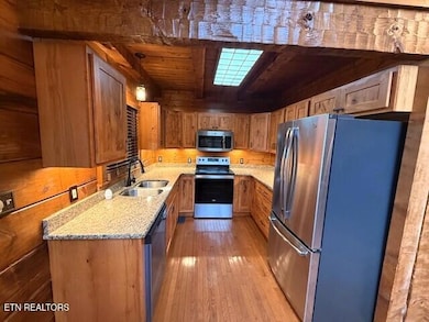 1608 Bench Mountain Way, Sevierville, TN 37862 - photo 5