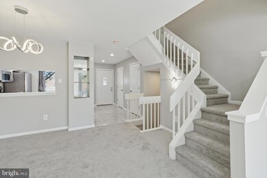 3607 Orchard View Rd, Reading, PA 19606 - photo 7