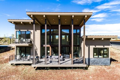 6650 Golden Bear Loop Park-003-065-Back