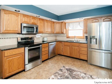 107 Westpoint N, Jacksonville, IL 62650 - photo 6