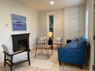 Living room w/built-ins.