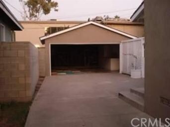 2 car garage