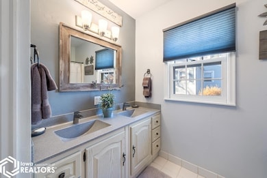 707 E Franklin St, Bloomfield, IA 52537 - photo 6