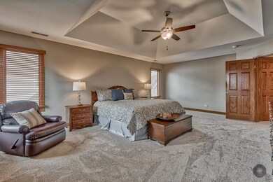 356 Avena Cir, Naperville, IL 60565 - photo 5