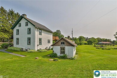 3679 Friedens Rd, Slatington, PA 18080 - photo 4