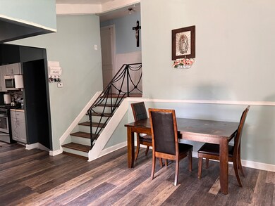 1263 Navajo Dr, Carpentersville, IL 60110 - photo 7