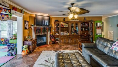 1137 N Plantation Dr, Cookeville, TN 38506 - photo 4