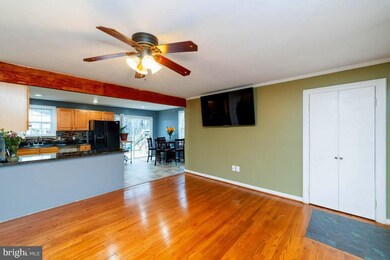 14513 Hamowell St, Manassas, VA 20112 - photo 5
