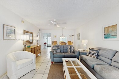 Gardens by the Sea unit 301, Pompano Beach, FL 33062 - photo 3
