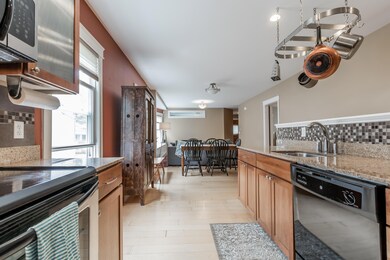 63 Payson St unit 1, Portland, ME 04102 - photo 3