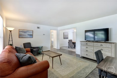 2 W 53rd St, Savannah, GA 31405 - photo 7