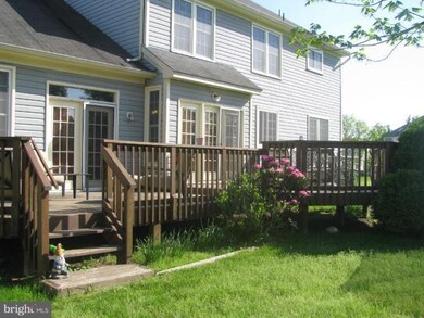 301 Jersey Ct, Bowie, MD 20721 - photo 3