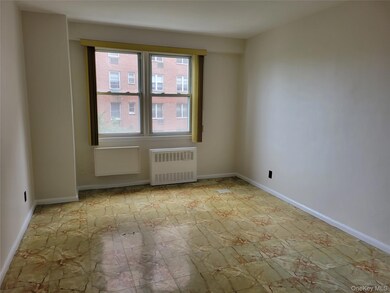 138-10 Franklin Ave unit 5, Flushing, NY 11355 - photo 7