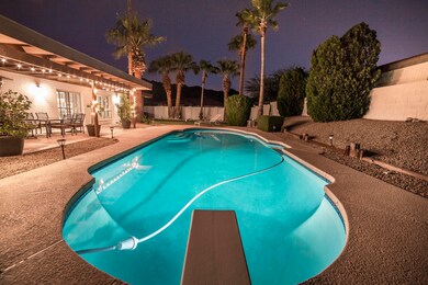 Pool w/ diving board