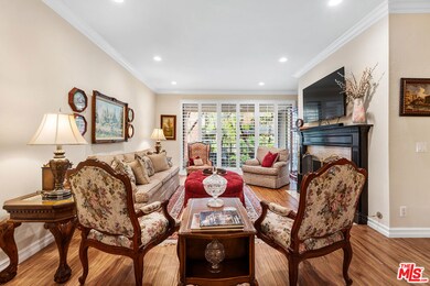 4785 Park Encino Ln unit 138, Encino, CA 91436 - photo 6